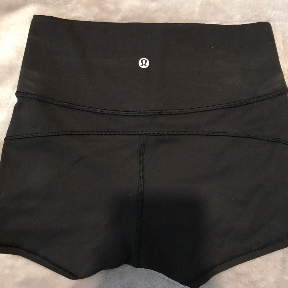 NWT Lulu Shorts